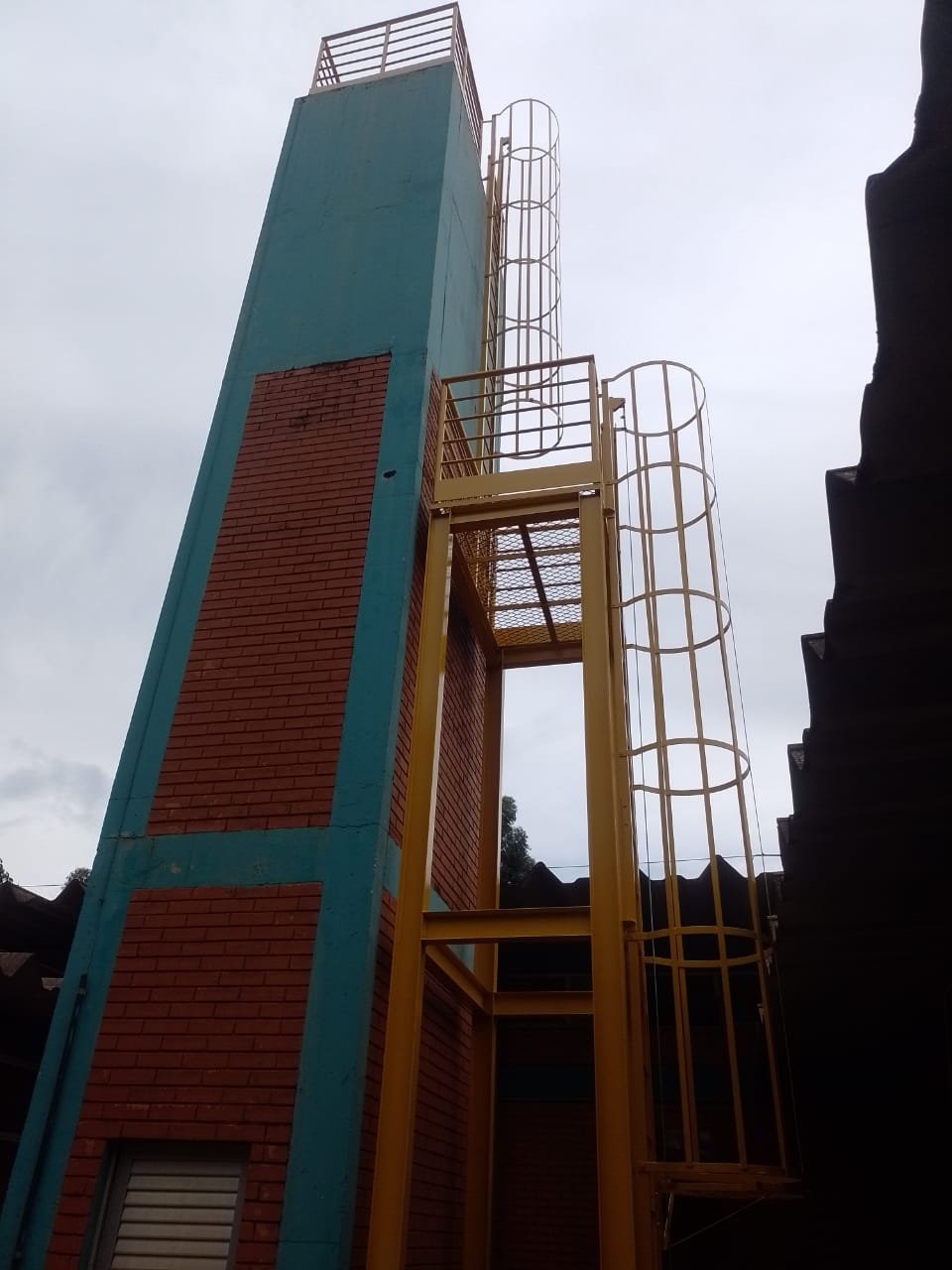 Restaurante Mina Fábrica CIVIS PRO - Plantas e cortes