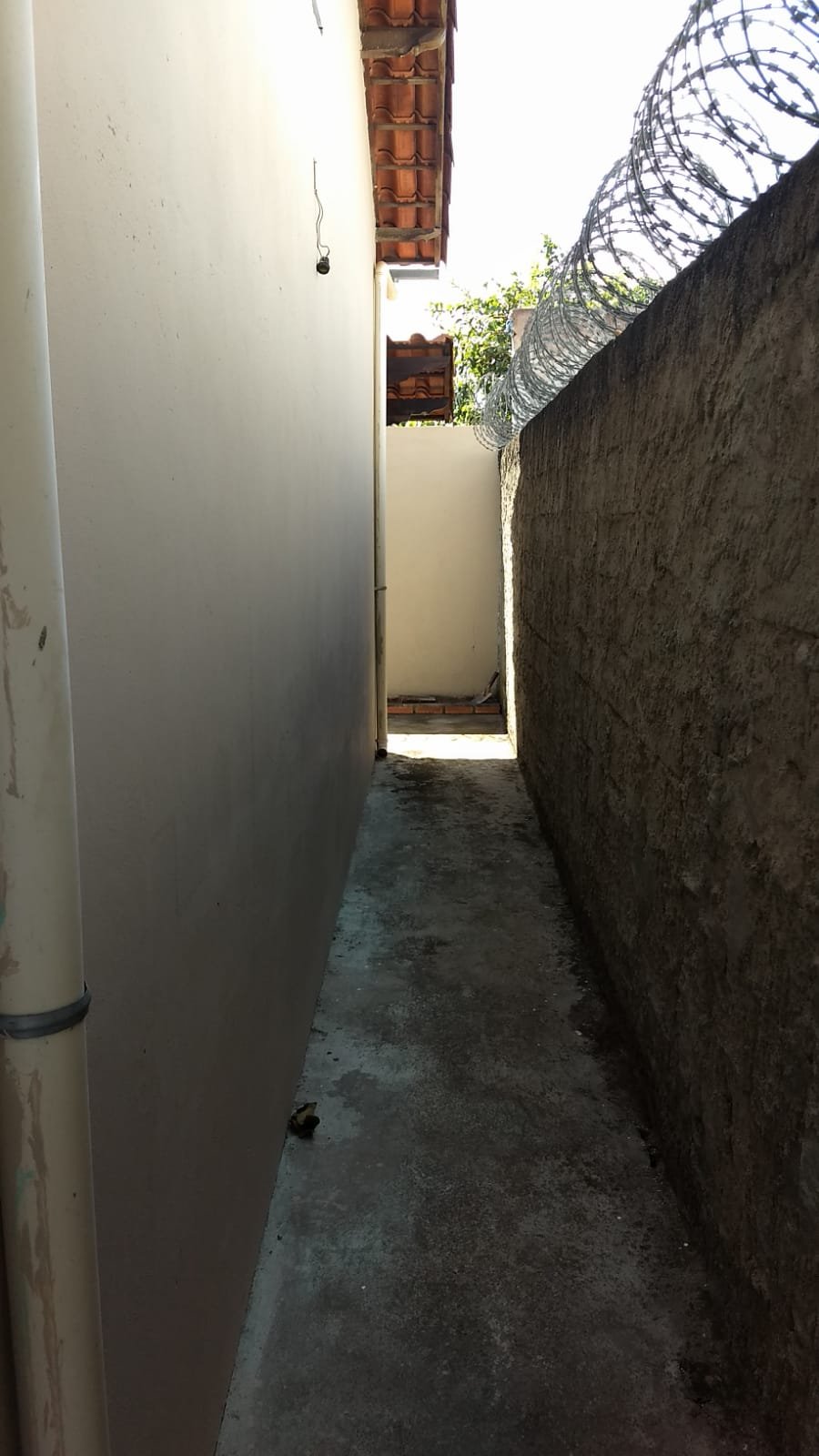 Corredor interno da residência comercial